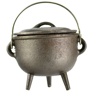 Plain cast iron cauldron 4"